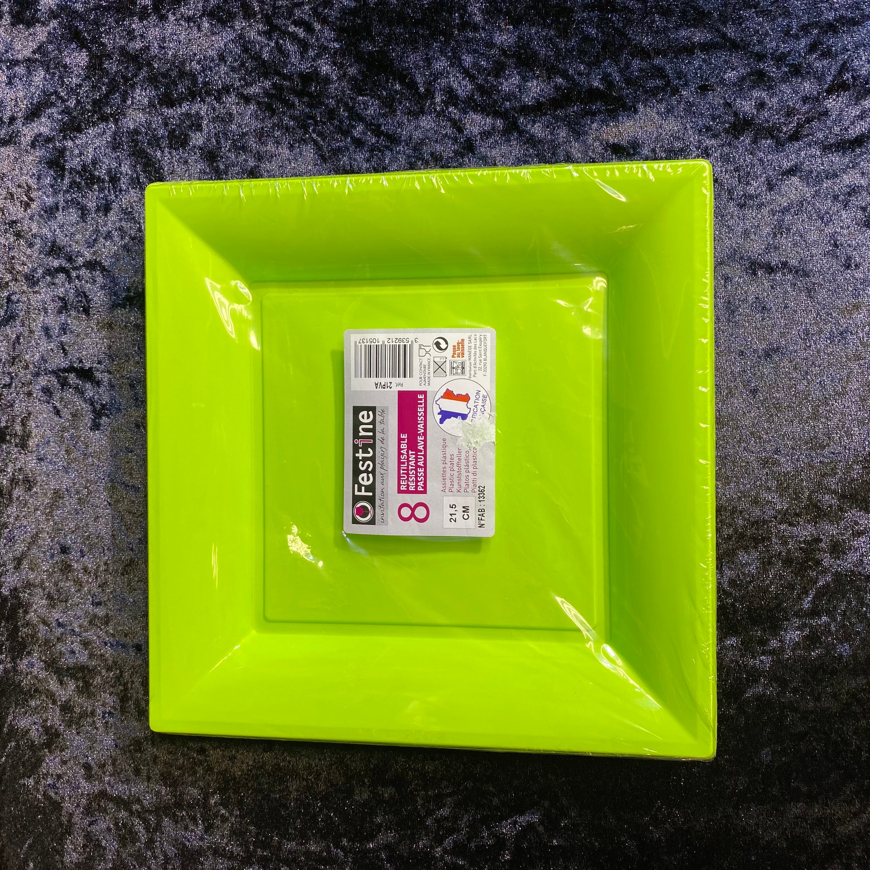 8 assiettes carrées plastique 16,5cm