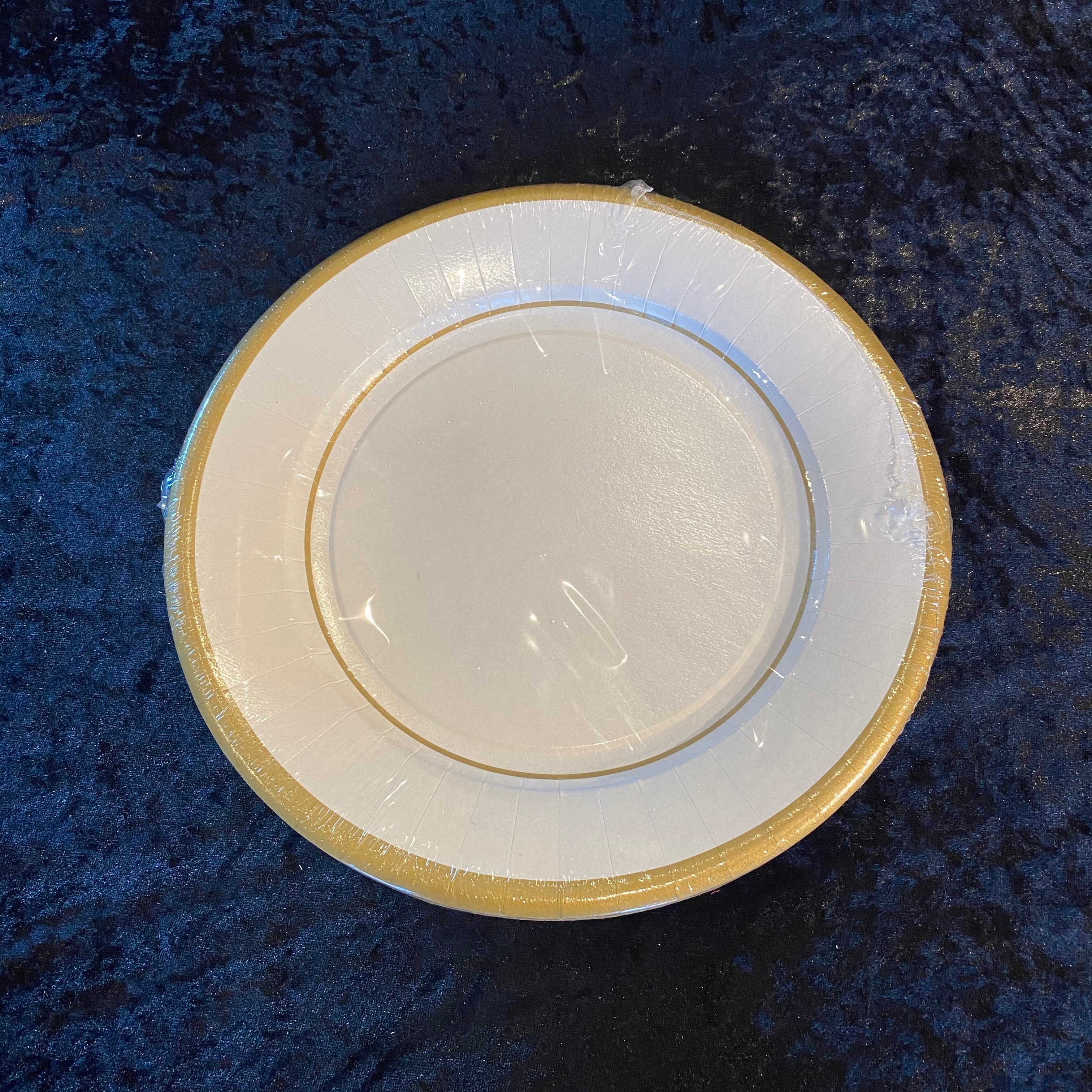 10 assiettes 27cm carton blanches liseré or