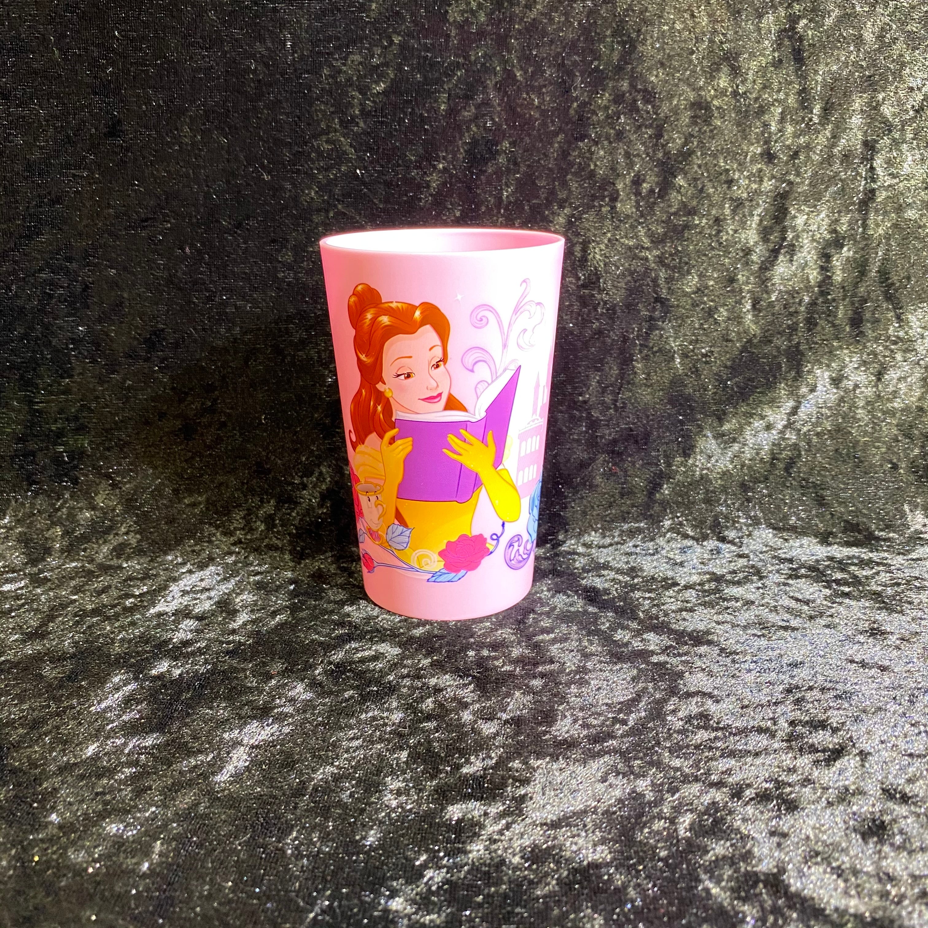 Vaisselle en plastique réutilisable Décor Disney/Marvel