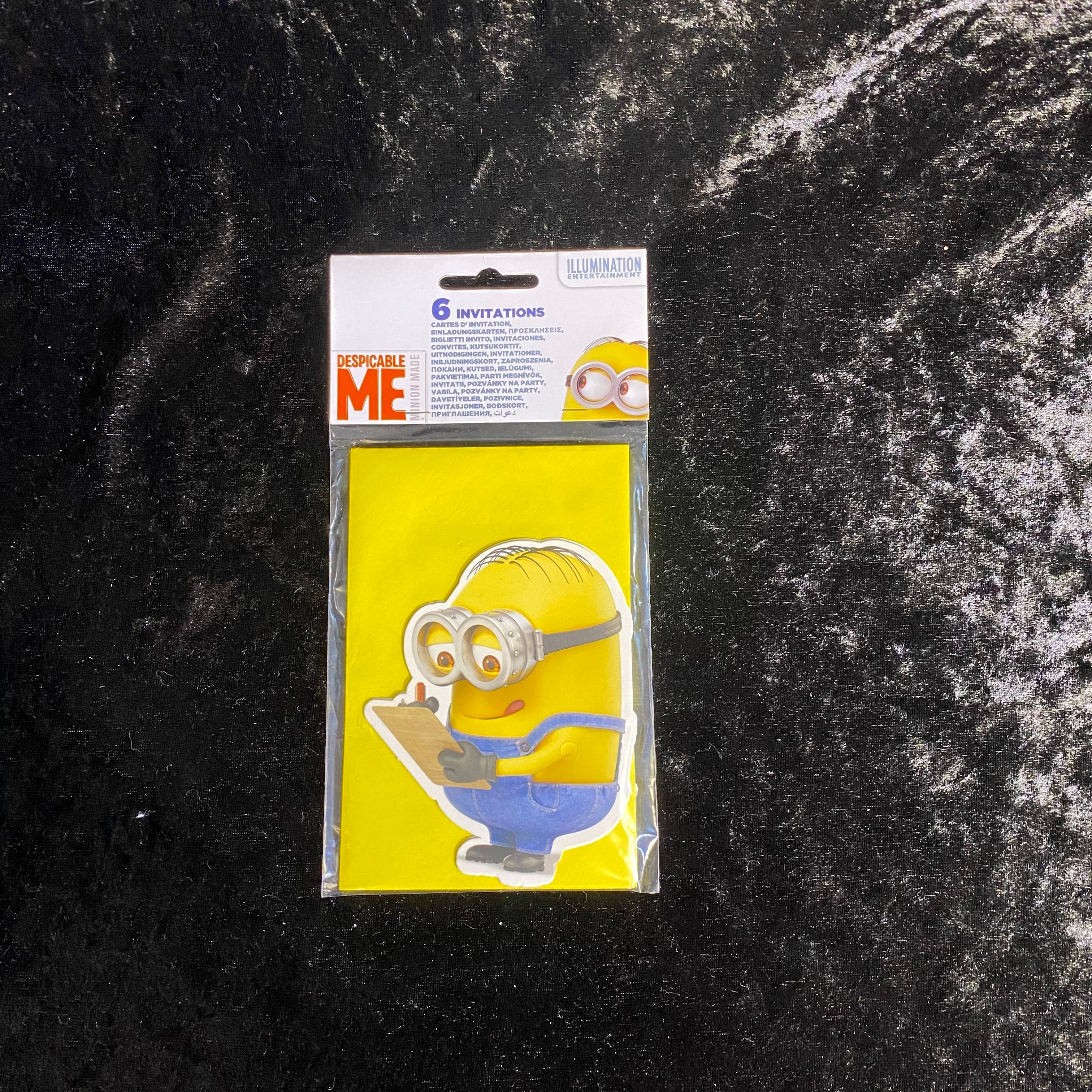 6 cartes invitations et enveloppes minion
