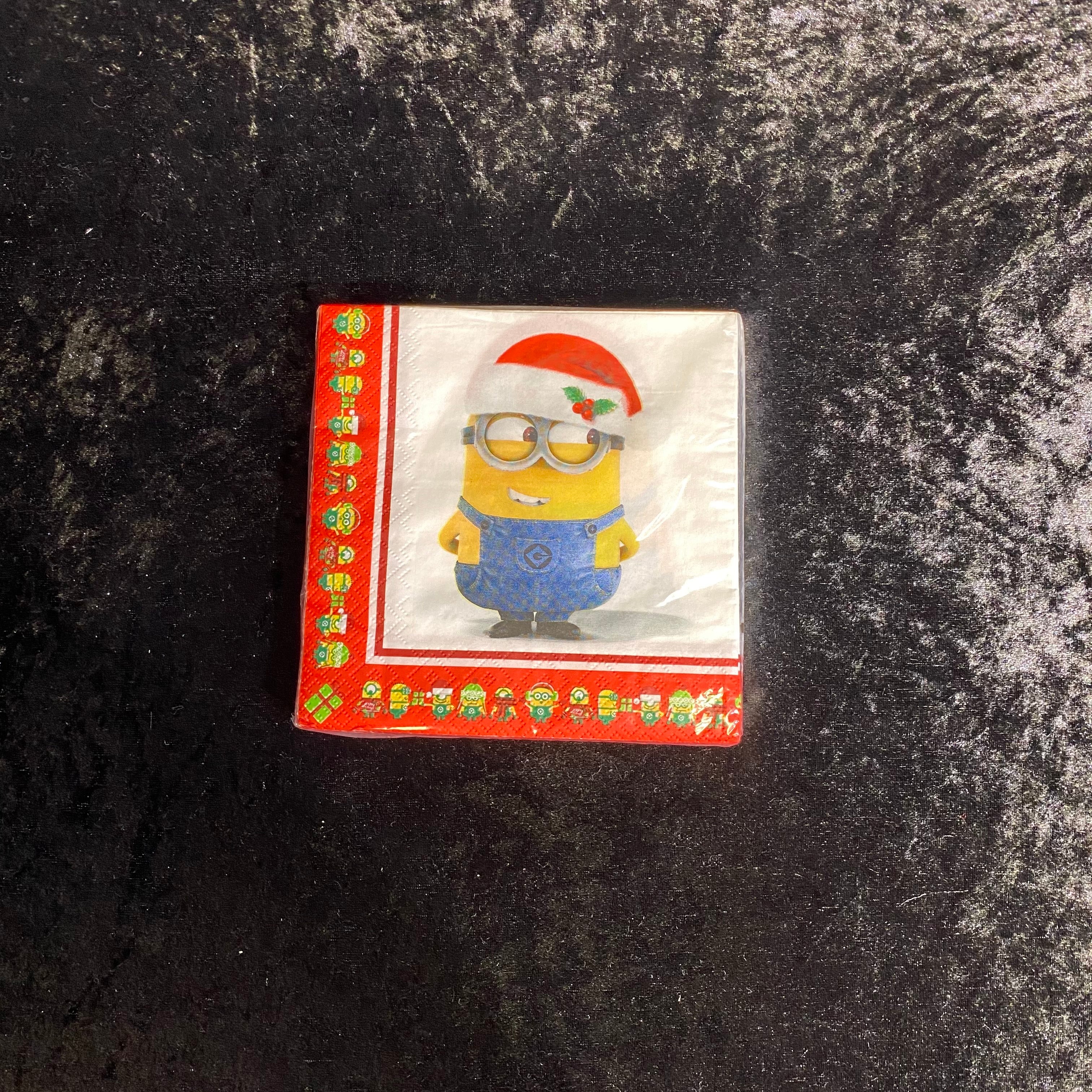 20 serviettes 2 plis 33x33cm Minions