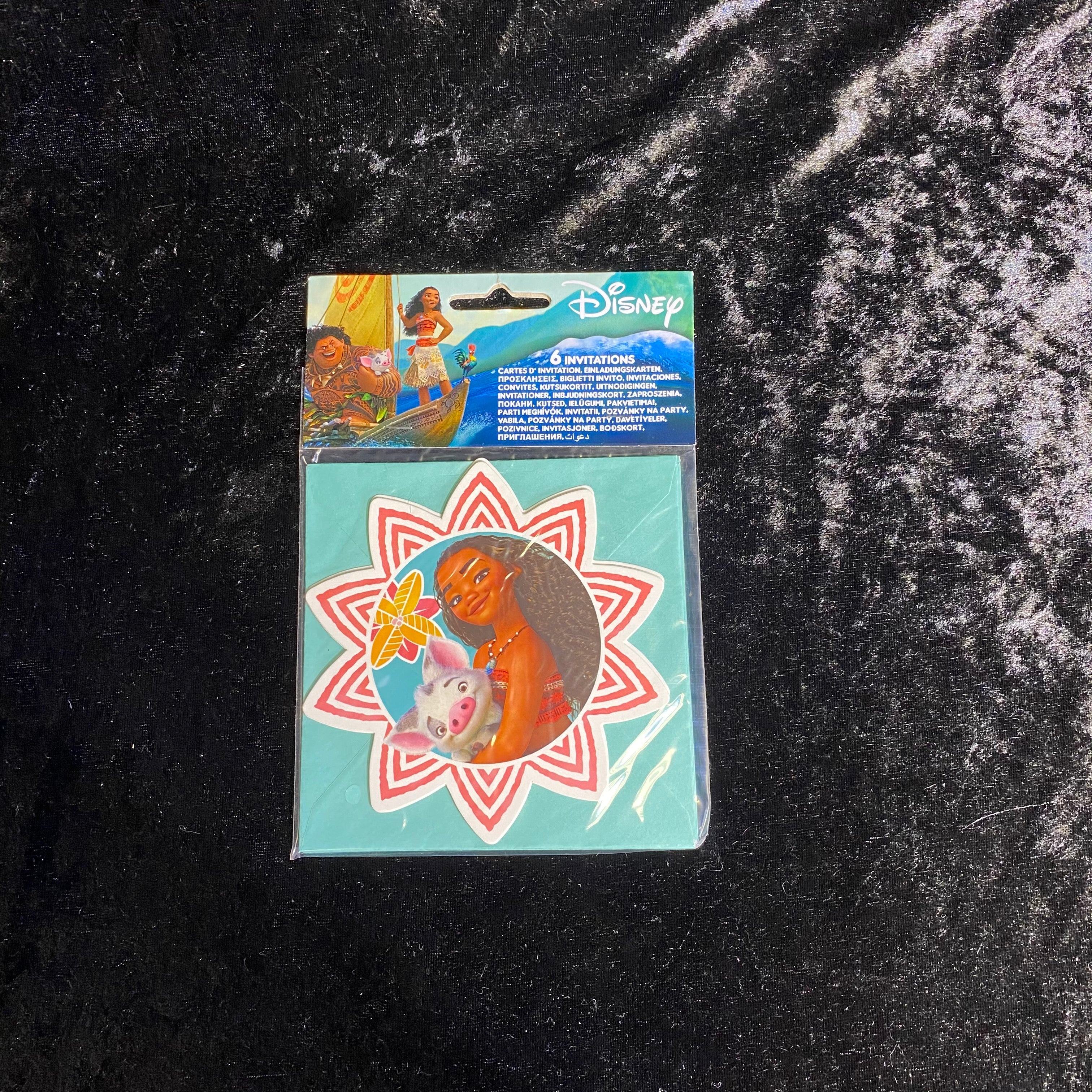 6 cartes invitations et enveloppes Vaiana