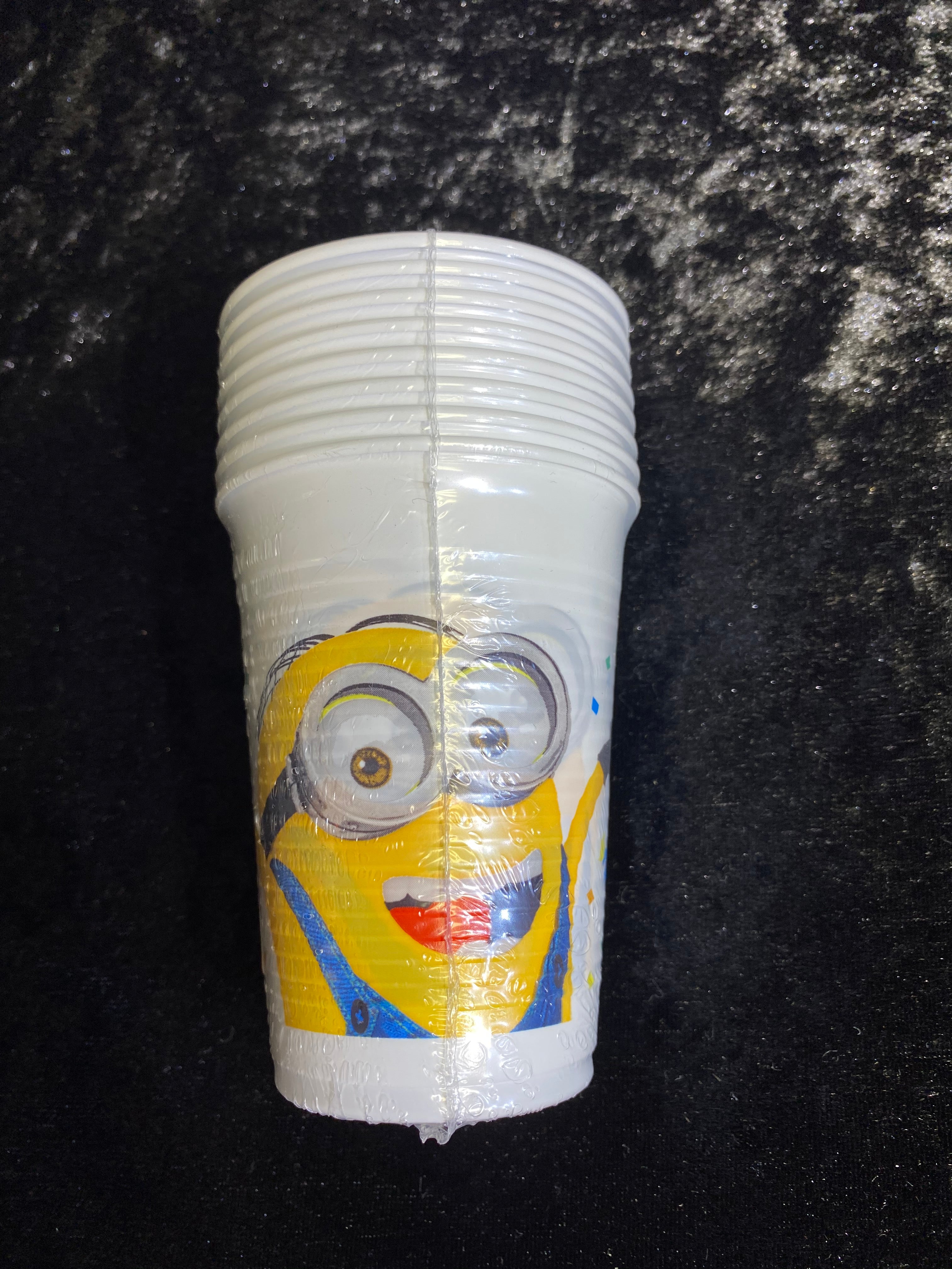 Lot de 8 gobelets 20cl Minions