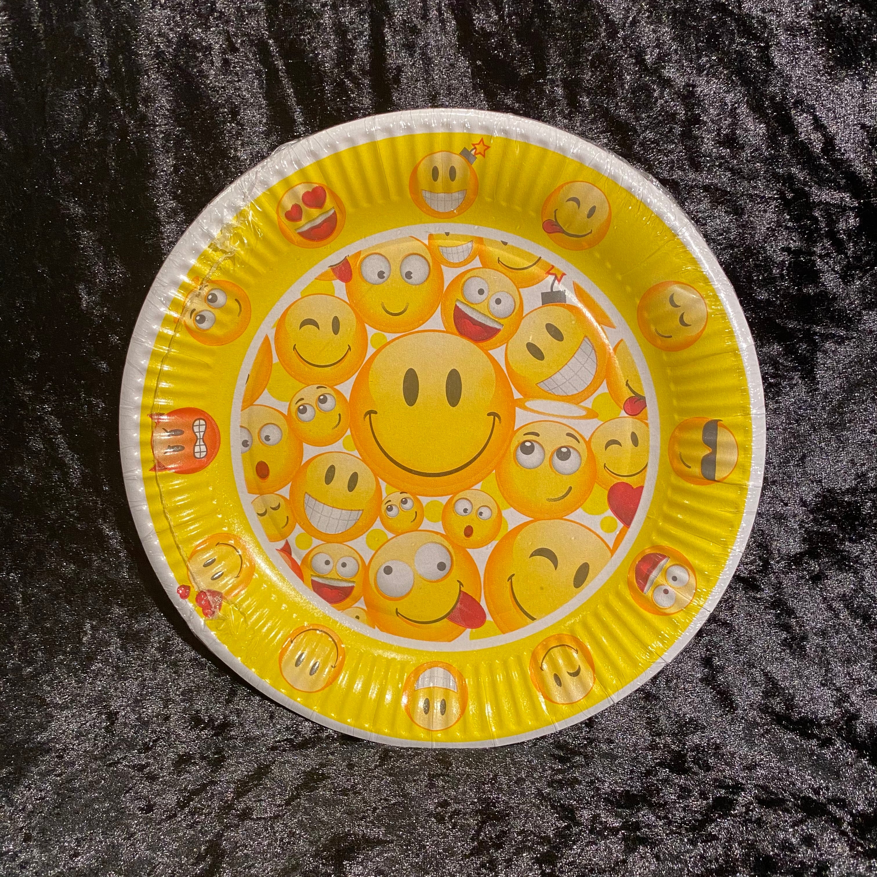 6 assiette carton Smiley