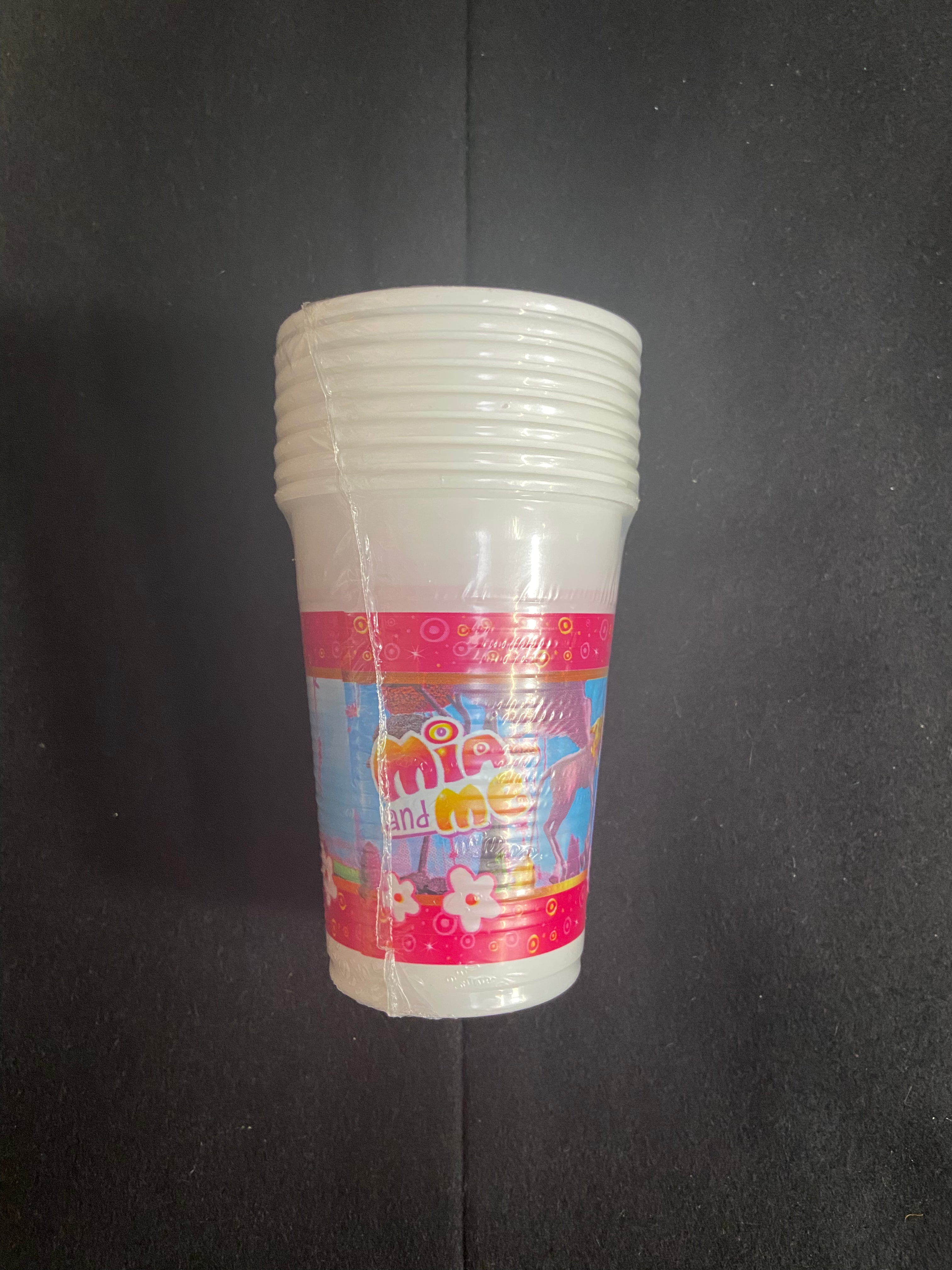 8 gobelets 20cl Mia & me